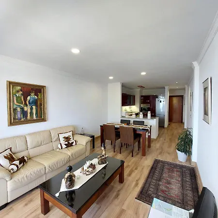 Apartment Frente A La Playa Piso 2 *